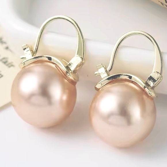 Kate Spade ♠️ New York ✨ Shine on pearl drop earrings - Picture 4 of 5
